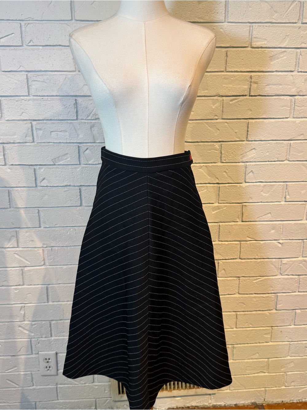 Vintage 60s 70s Black Striped A-line Double Knit Skirt Womens 26”